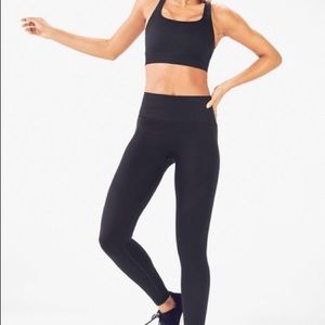 Inspire Outfit. Sports bra and Seamless leggings